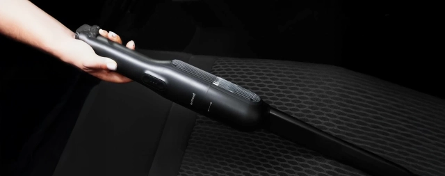 Пыль в салоне и здоровье: почему нужен автомобильный пылесос?