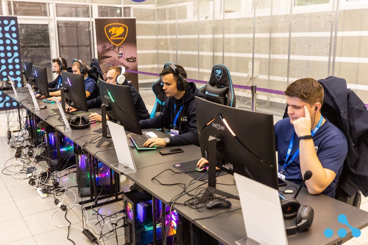 CYBER HEROES WePlay Esports при поддержке Artline