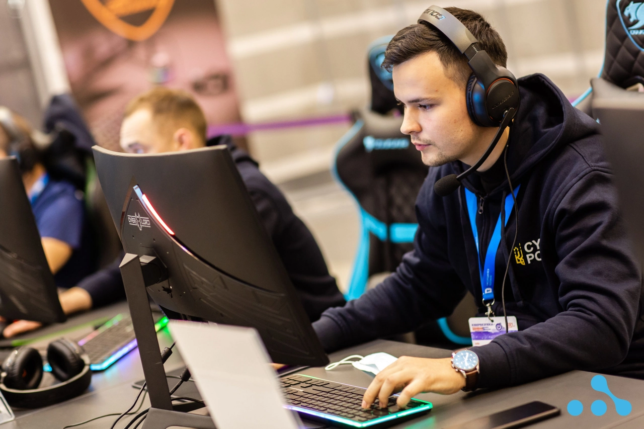 CYBER HEROES WePlay Esports при поддержке Artline