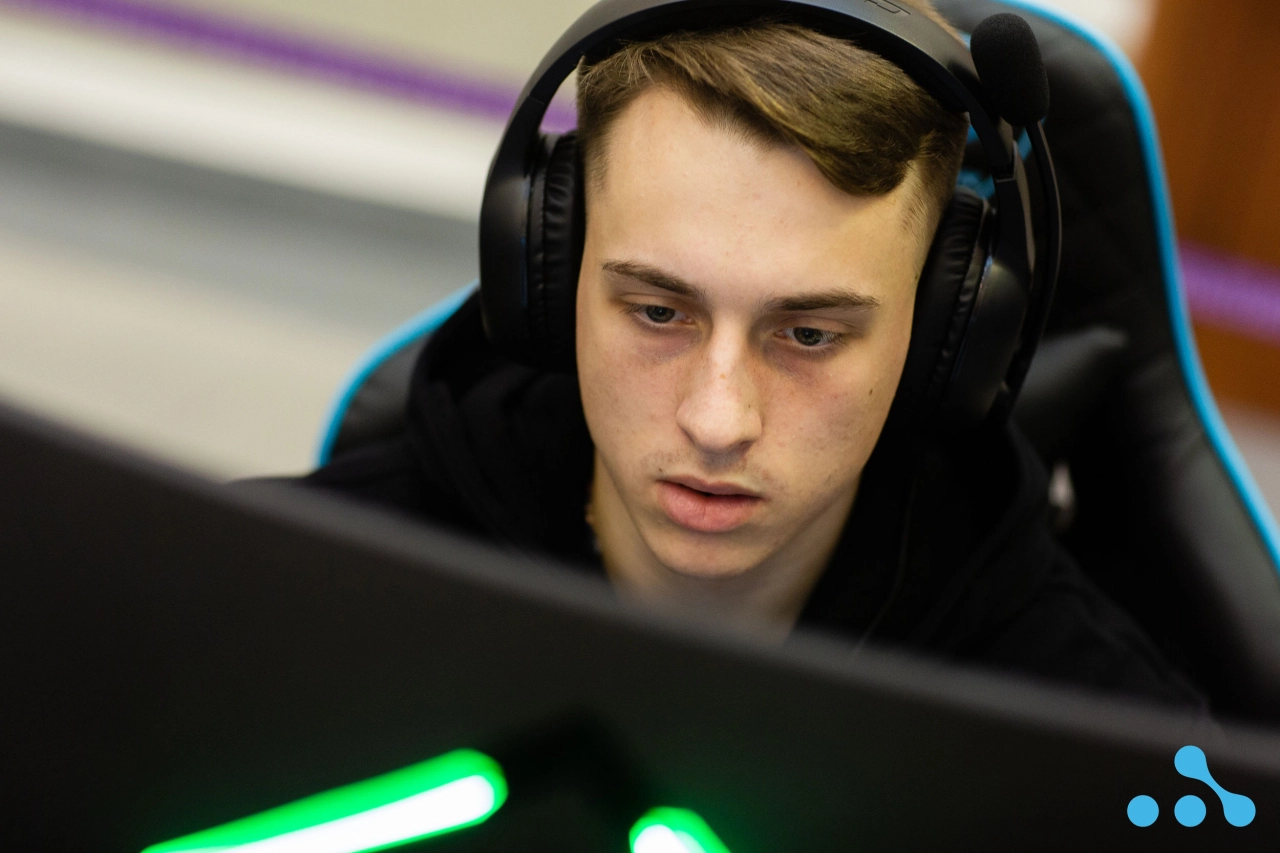 CYBER HEROES WePlay Esports при поддержке Artline