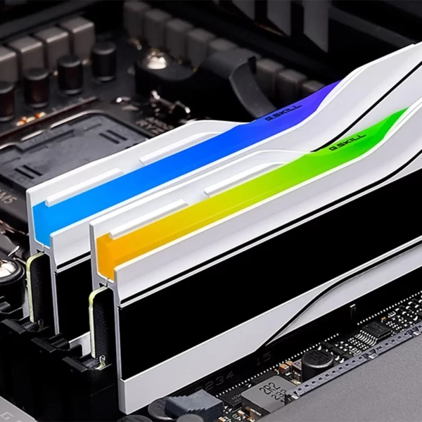 Купити Модуль пам'яті G.Skill Trident Z5 Neo RGB White DDR5-6000 32GB (2x16GB) AMD EXPO CL30-36-36-96 1.35V - фото 4