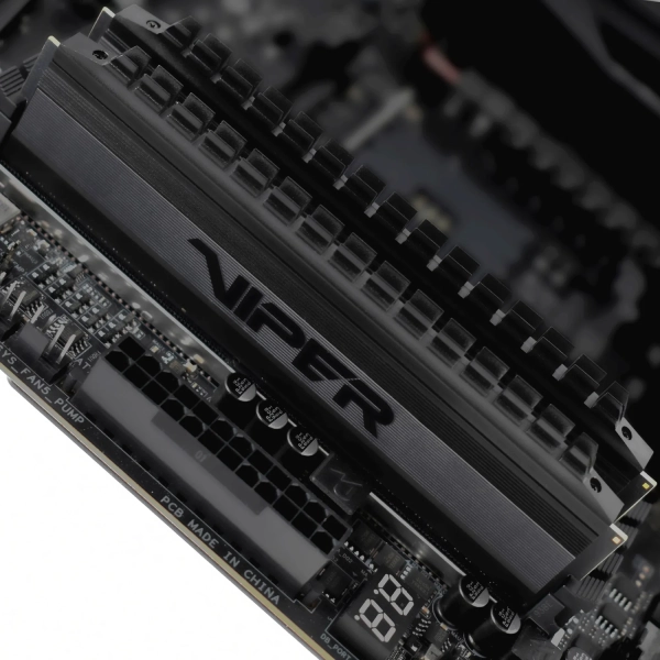 Купити Модуль пам'яті Patriot Viper 4 Blackout DDR4-3600 32GB (2x16GB) (PVB432G360C8K) - фото 7
