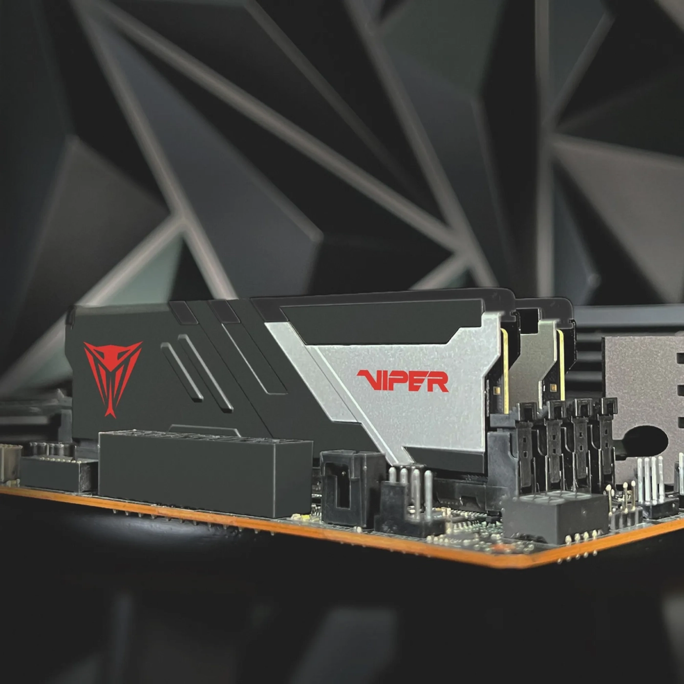 Купити Модуль пам'яті Patriot Viper Venom DDR5-6800 32GB (2x16GB) (PVV532G680C34K) - фото 5