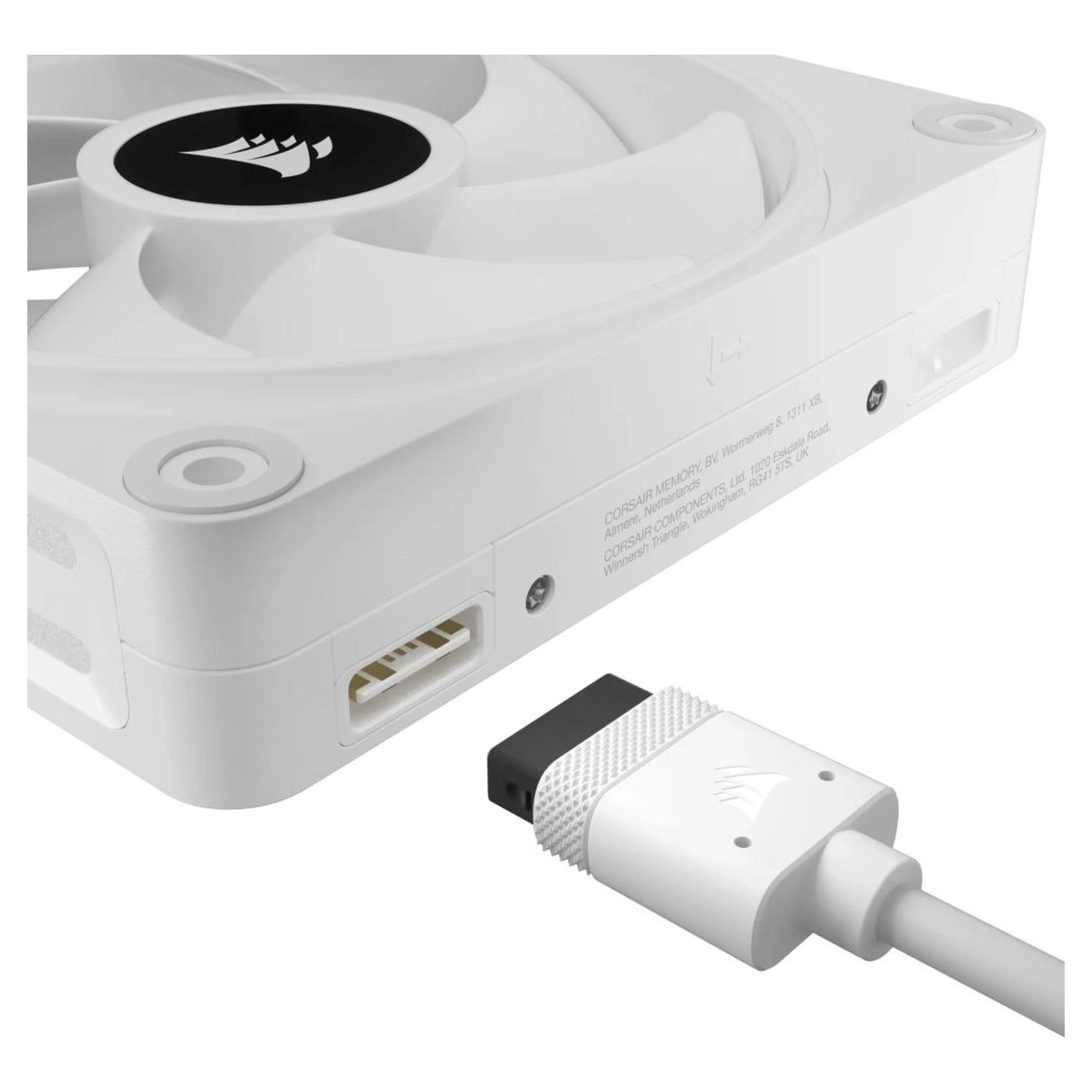 Купити Вентилятор Corsair iCUE LINK QX120 RGB White 3 pack with iCUE Link System Hub White (CO-9051006-WW) - фото 10