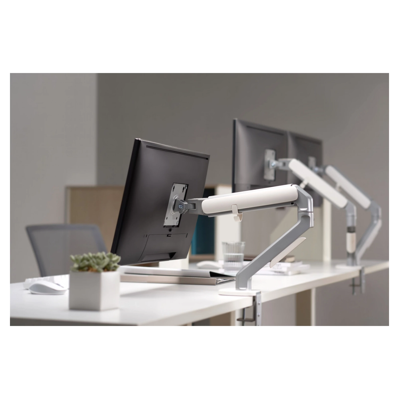 Купить Крепление для монитора (кронштейн) Officepro MA421S 17-32" Silver - фото 9