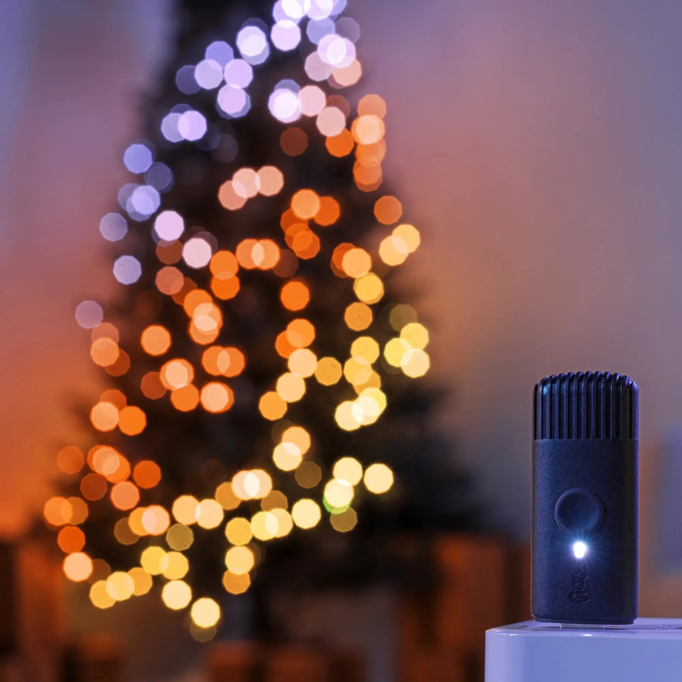Купити Розумна LED гірлянда Twinkly Strings AWW 32m (TWS400GOP-BEU) - фото 7
