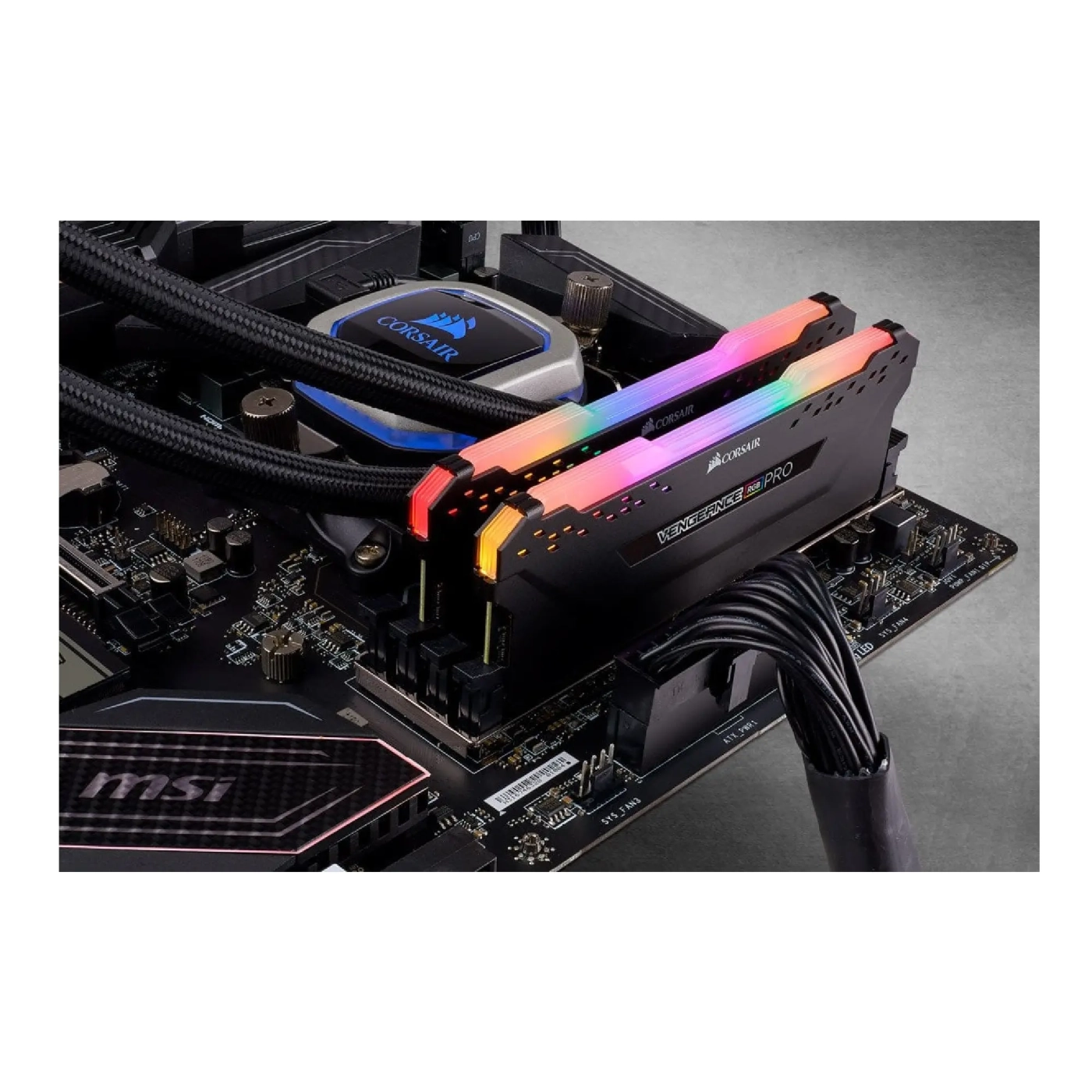 Купить Модуль памяти Corsair Vengeance RGB PRO DDR4-3200 32GB (2x16GB) CL16-20-20-38 1,35V (CMW32GX4M2E3200C16) - фото 5