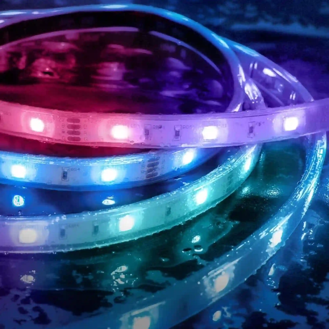 Купити Розумна LED стрічка Govee H6172 Phantasy Outdoor LED RGBIC Strip Lights 10м (H61723D1) - фото 5