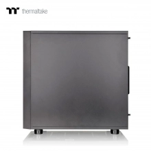Купить Корпус Thermaltake Core X31 TG Black (CA-1E9-00M1WN-03) - фото 6