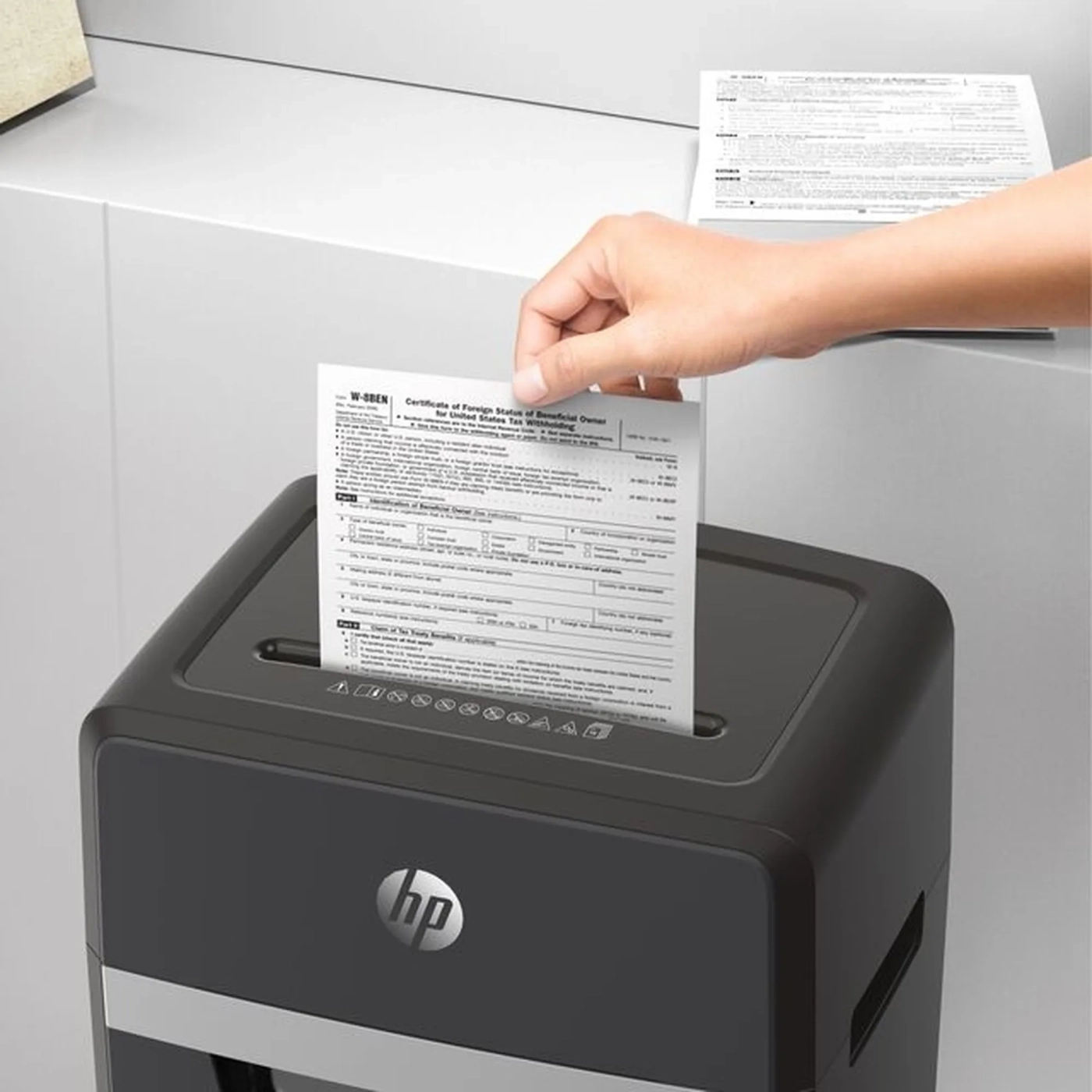 Купить Уничтожитель документов HP Pro Shredder 16MC (2808) - фото 9