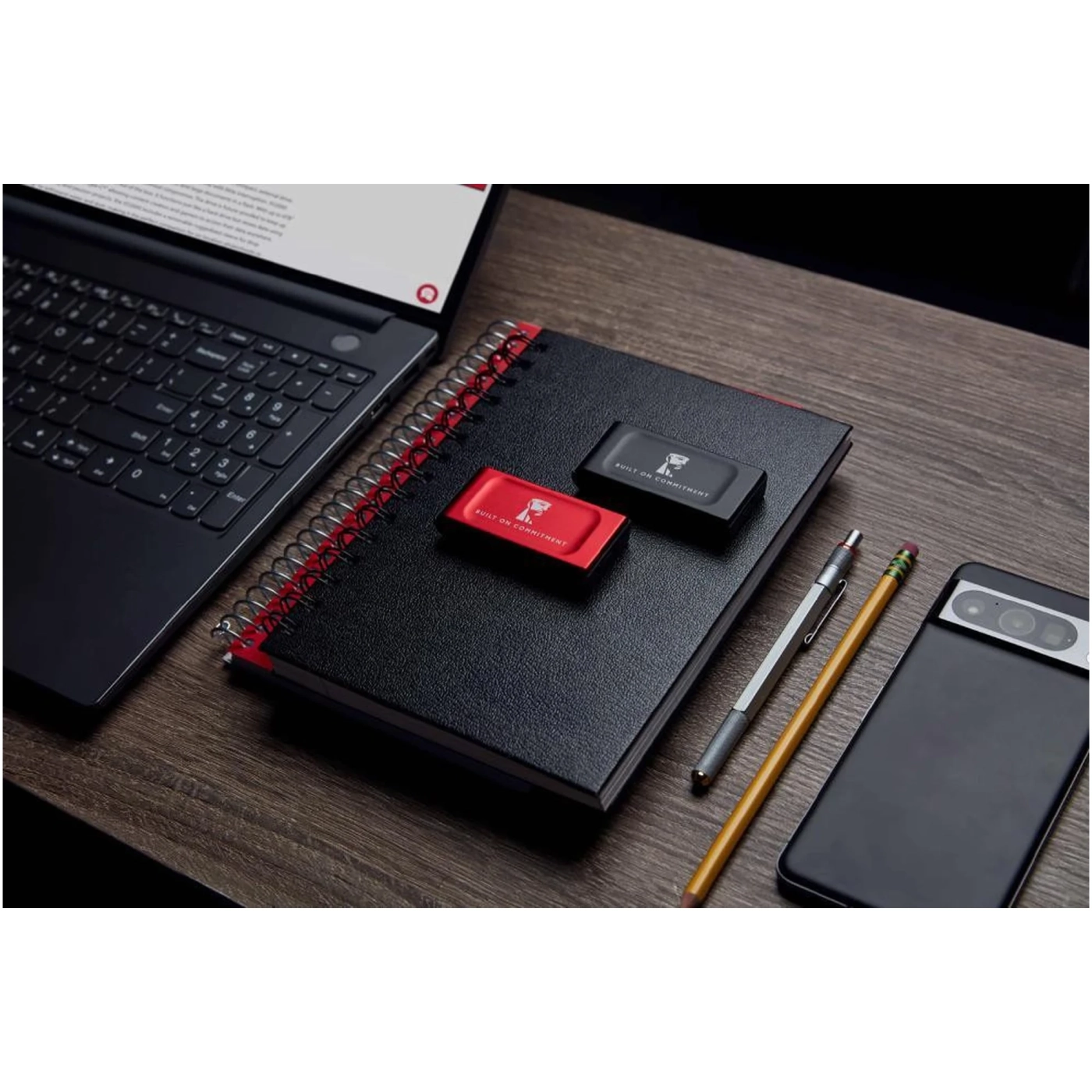 Купить SSD диск Kingston XS1000 BoC Portable 2TB USB 3.2 (SXS1000/2000GA) - фото 3