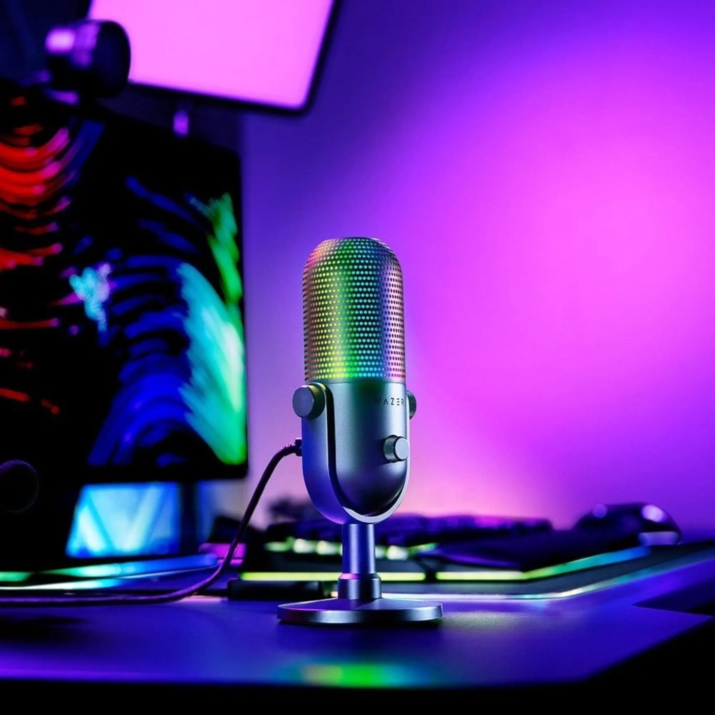 Купить Микрофон Razer Seiren V3 Chroma Black (RZ19-05060100-R3M1) - фото 6