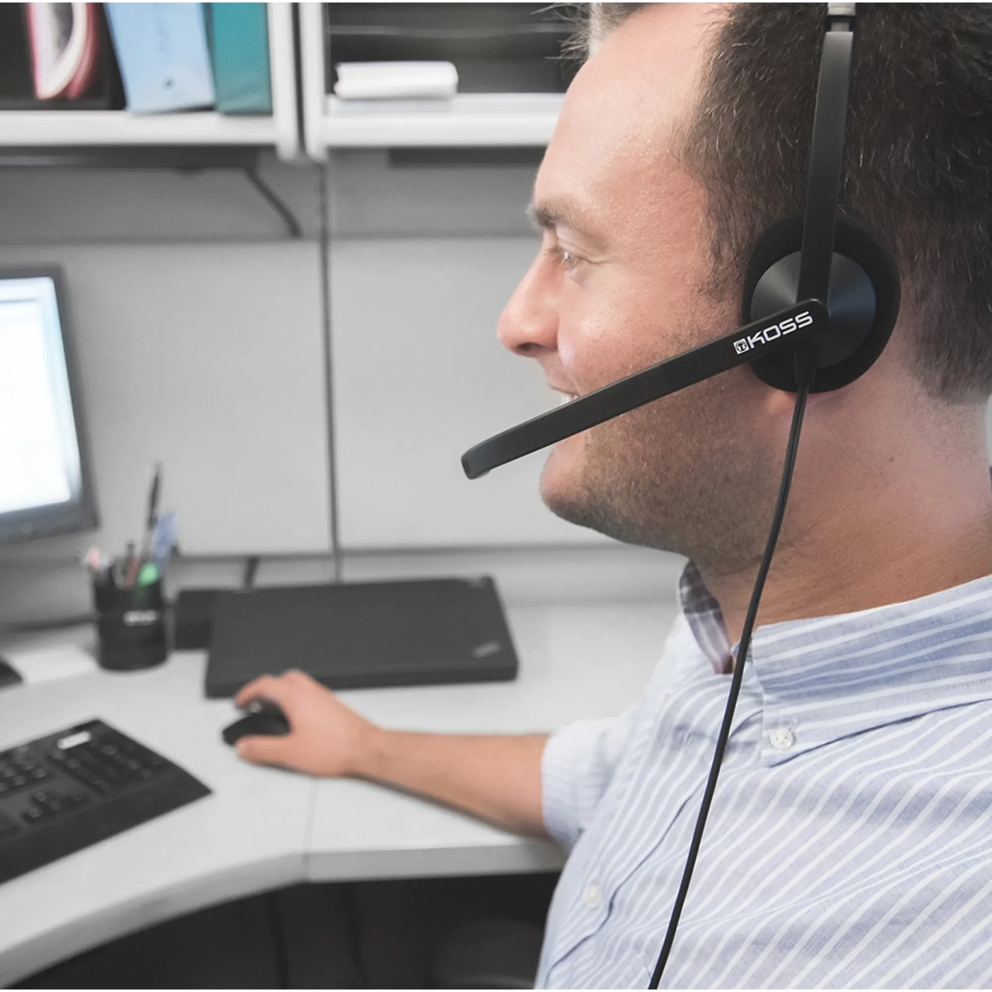 Купить Гарнитура Koss On-Ear CS195 USB Uni Mic (194267.101) Black - фото 7