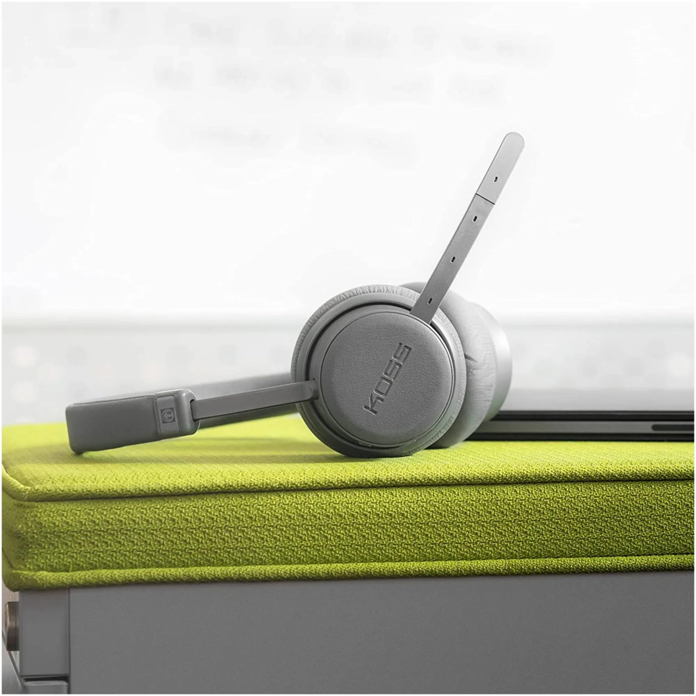 Купити Гарнітура Koss Over-Ear CS340iBT QZ Wireless Uni Mic (197196.101) Black - фото 10