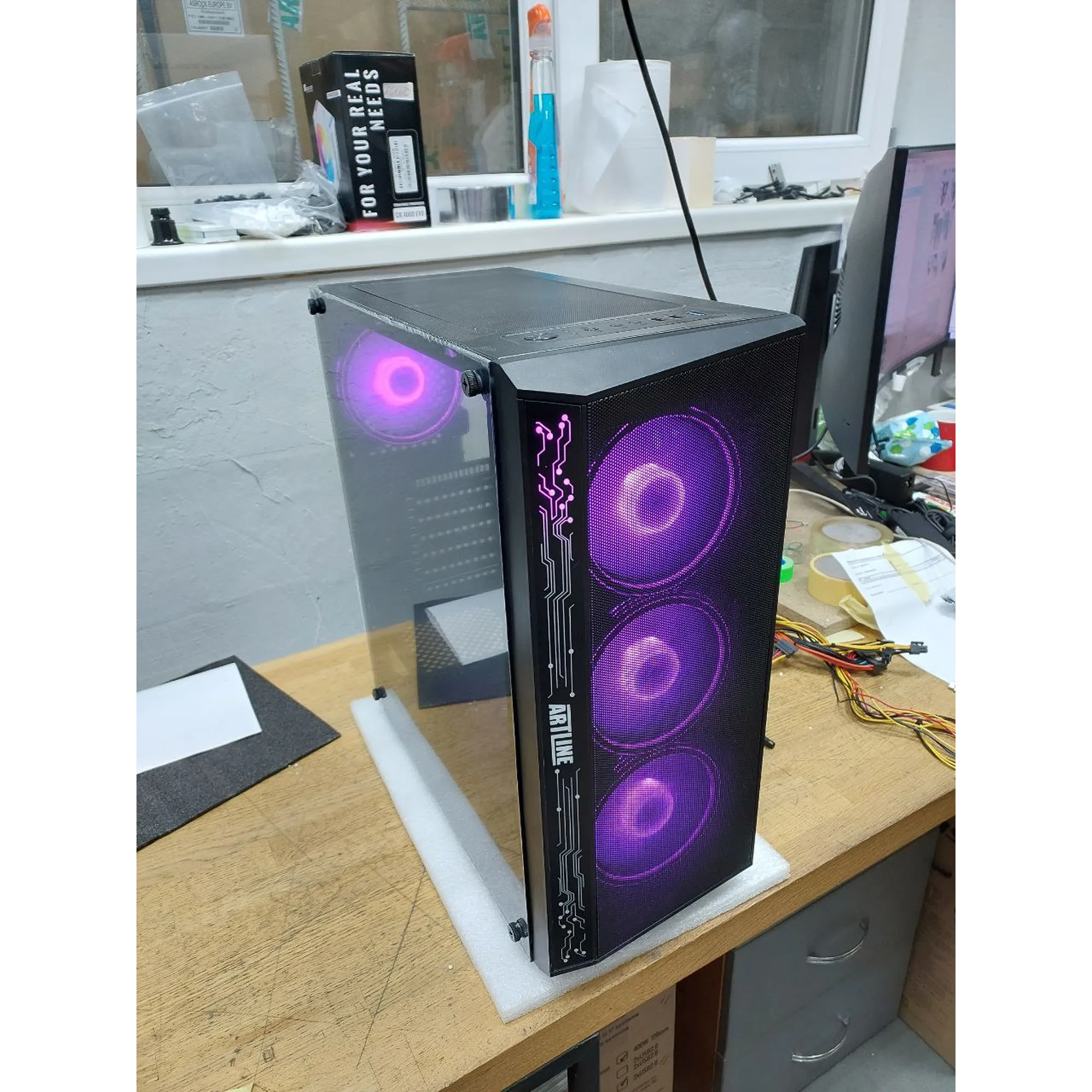 Купить Уценка Корпус QUBE BREEZE Black ARGB (BREEZEFMNU300044) - фото 1