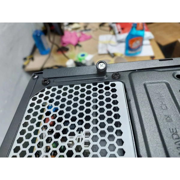 Купить Уценка Корпус QUBE QB07M 400W Black (QB07MMN4U310492) - фото 4