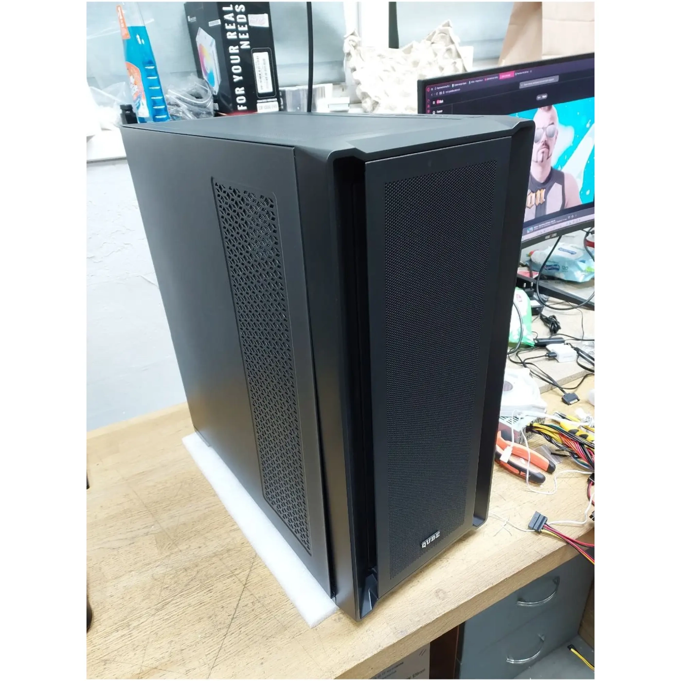 Купить Уценка Корпус QUBE ARGON Black (ARGONF1NU31089) - фото 1