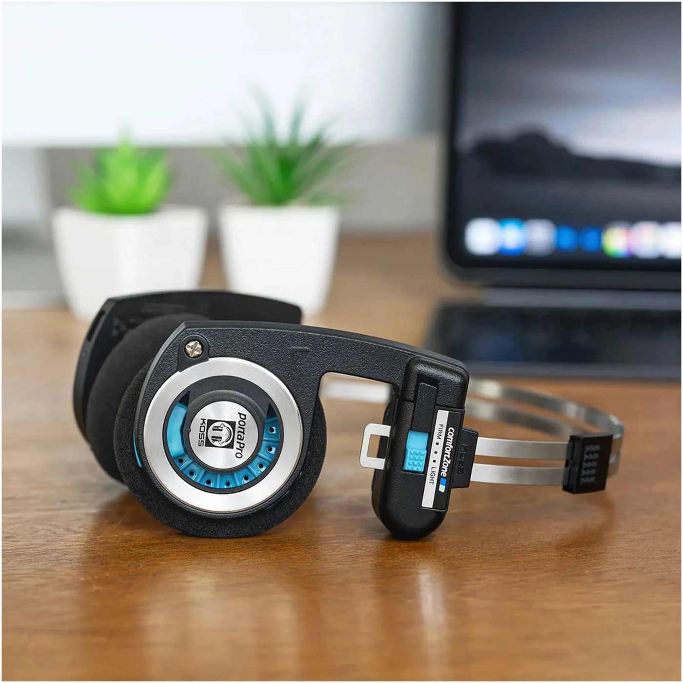 Купити Навушники Koss On-Ear Porta Pro Wireless (197675.102) Black - фото 8