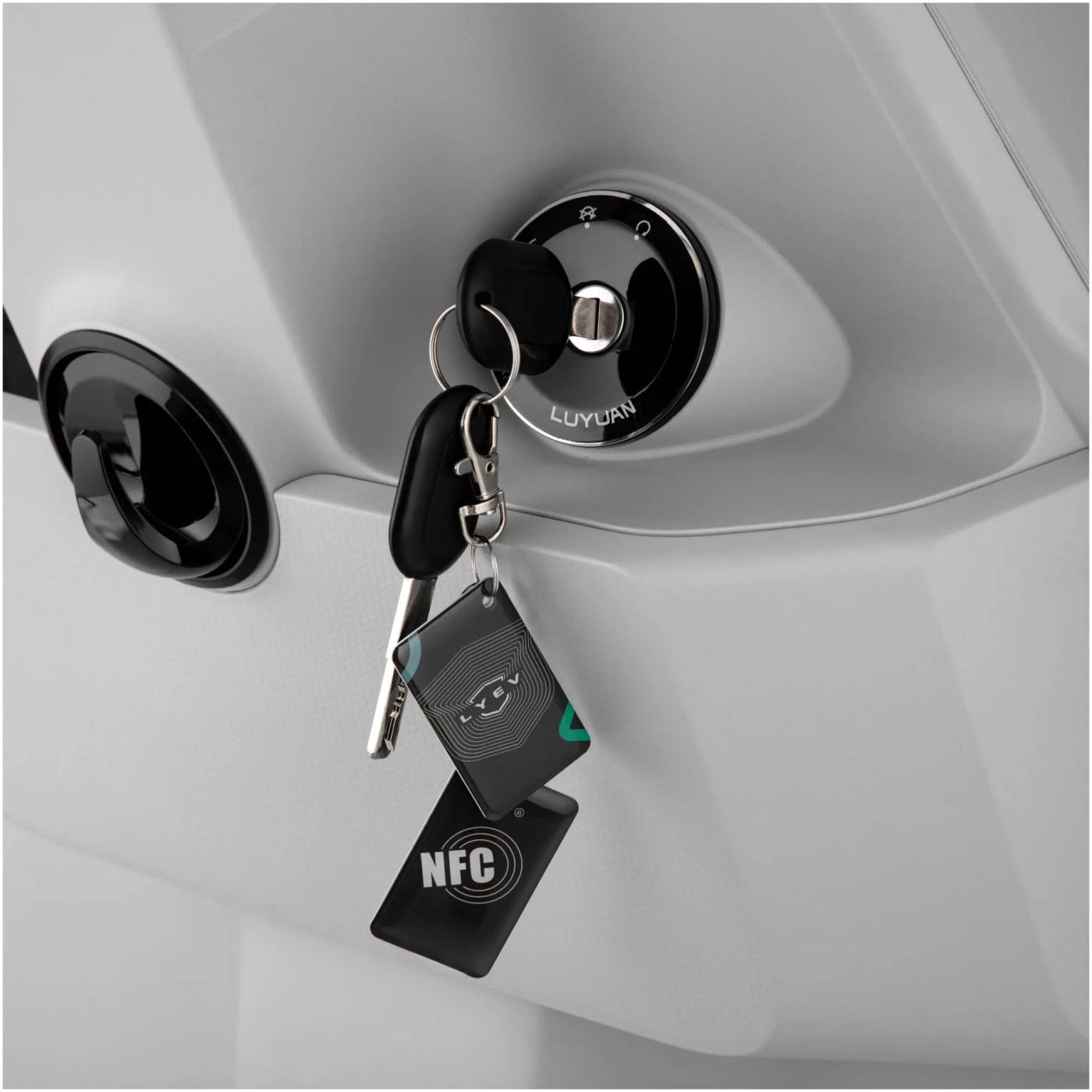 Купить Электроскутер 2E S90 White (2EESS90) - фото 11