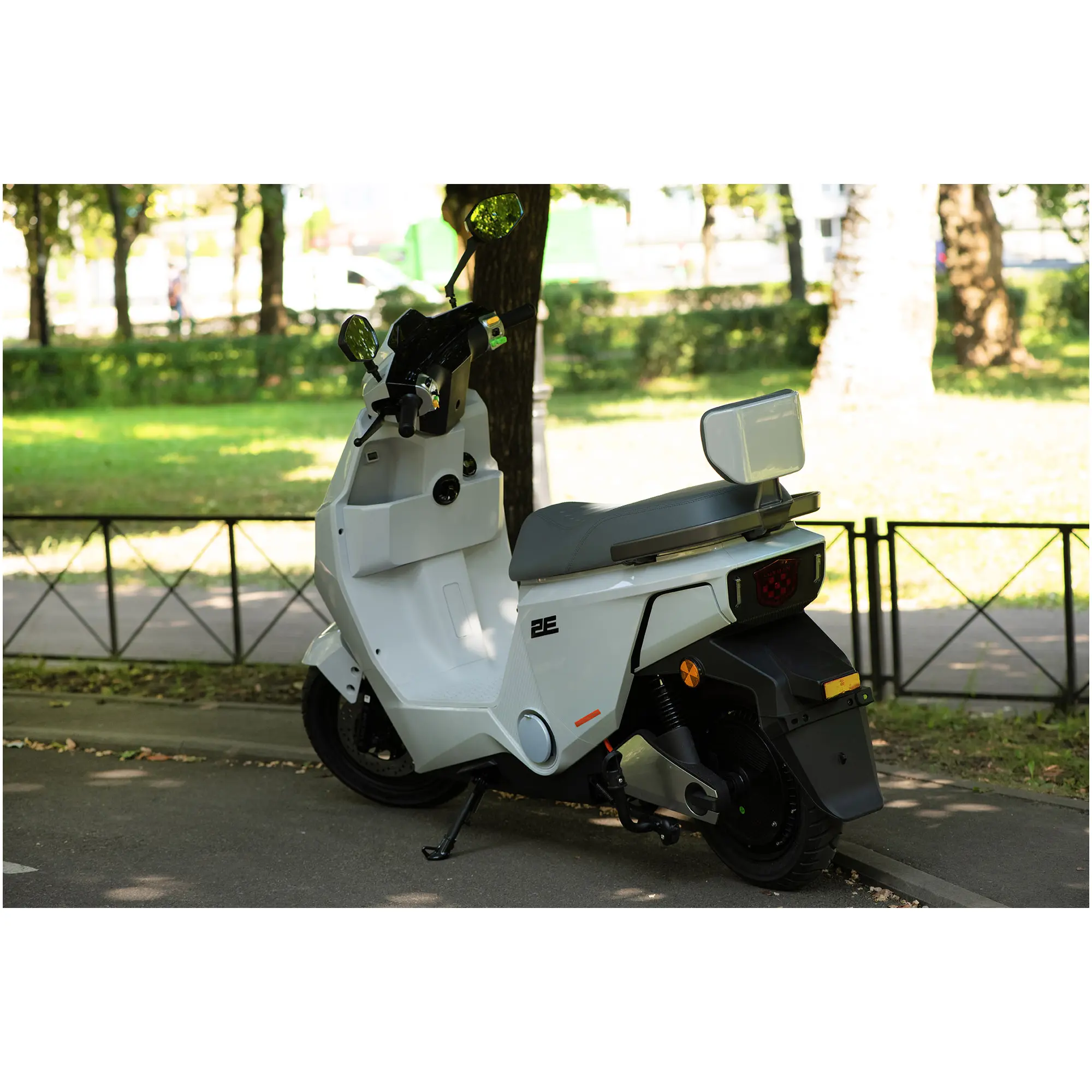 Купить Электроскутер 2E S90 White (2EESS90) - фото 15