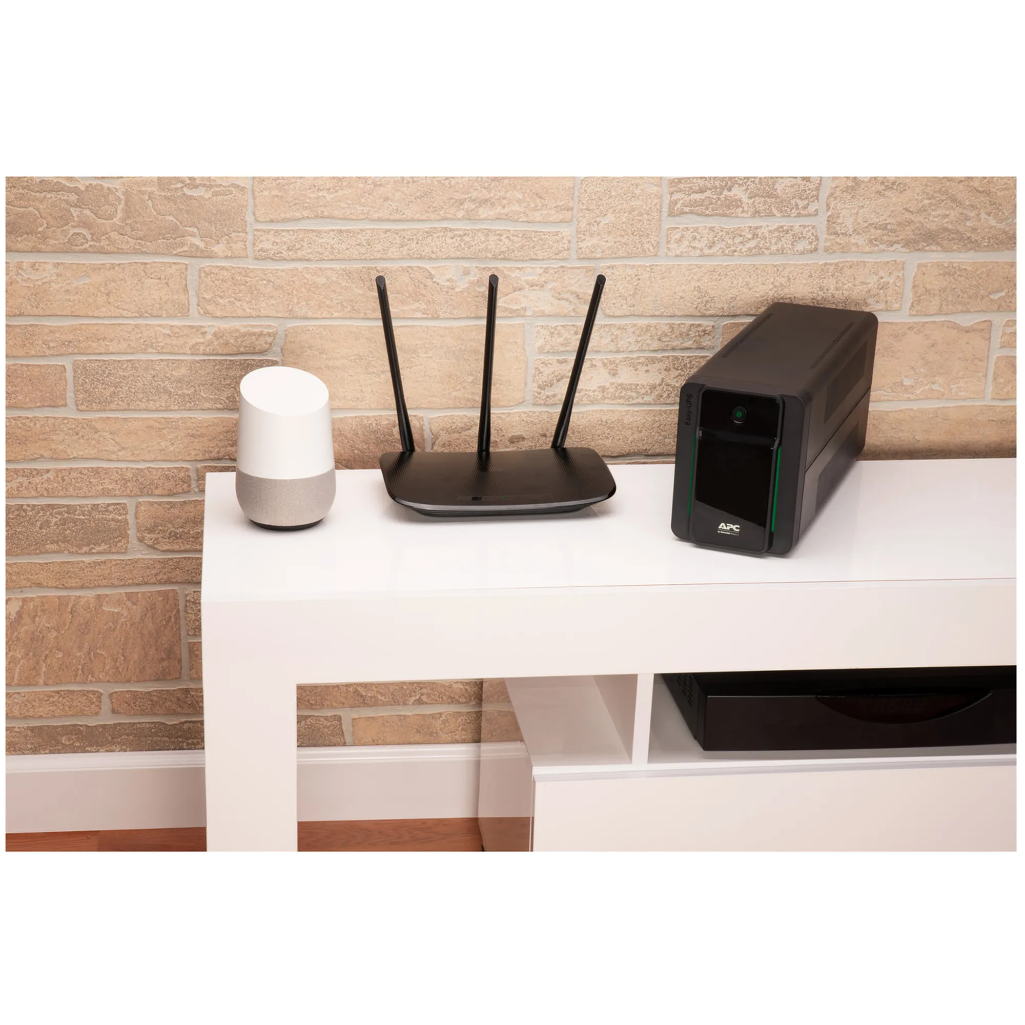 Купить ИБП (UPS) APC Easy UPS 900VA (BVX900LI-GR) - фото 3