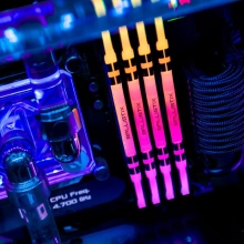 Купити Модуль пам'яті Micron Crucial Ballistix Black DDR4-3200 RGB 8GB (BL8G32C16U4BL) - фото 2