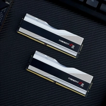 Купить Модуль памяти G.Skill Trident Z5 RGB Silver DDR5-6400 64GB KIT (2x32GB) (F5-6400J3239G32GX2-TZ5RS) - фото 6